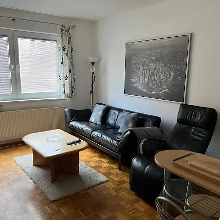 Apartmenthaus Zentrum Komfort Mit Miniküchen Verschiedener Größen *