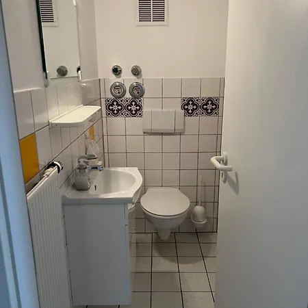 Apartmenthaus Zentrum Komfort Mit Miniküchen Verschiedener Größen Apartment