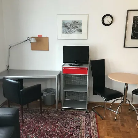 Apartment Apartmenthaus Zentrum Komfort Mit Miniküchen Verschiedener Größen Kassel