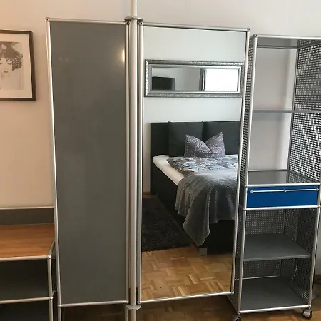 Apartmenthaus Zentrum Komfort Mit Miniküchen Verschiedener Größen Apartment