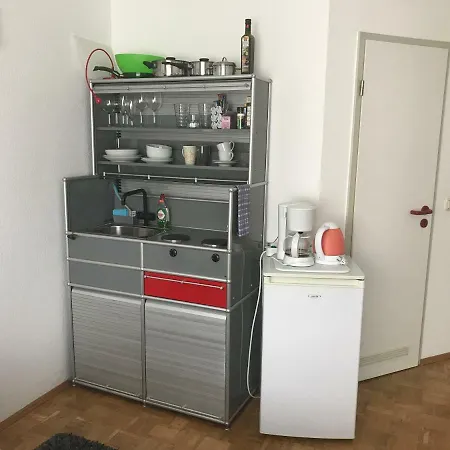 Apartmenthaus Zentrum Komfort Mit Miniküchen Verschiedener Größen Apartment