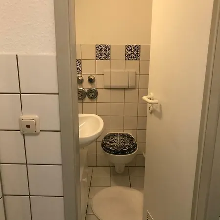 Apartmenthaus Zentrum Komfort Mit Miniküchen Verschiedener Größen Apartment *